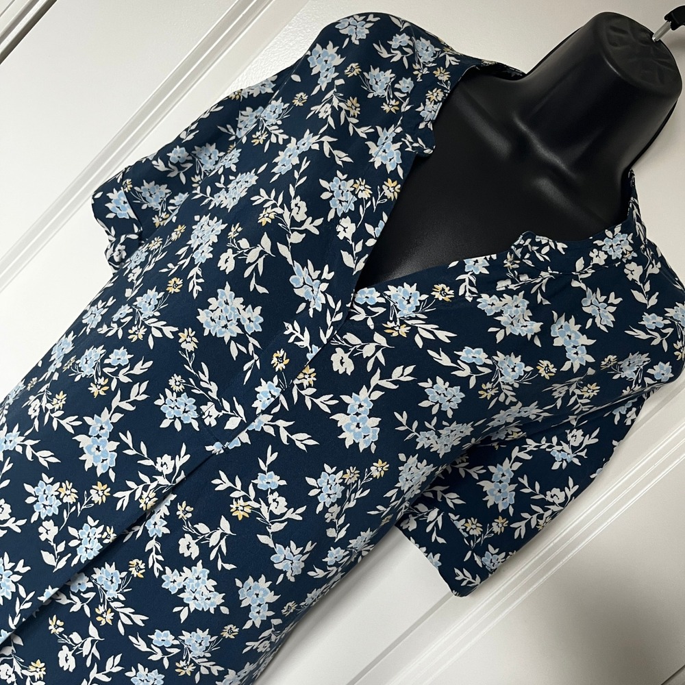 Time and Tru Womens XL 16-18 Navy Blue Floral V-Neck Short Sleeve Shift Dress